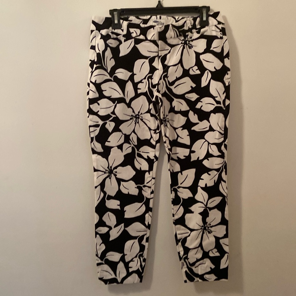 Old navy capris